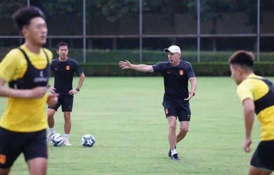 国产成人综合亚洲一区
